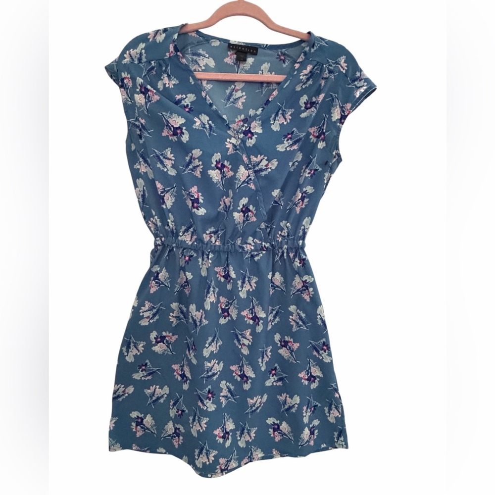 Attention Women’s Blue Floral Mini Dress-Gathered Waist- XS PTP 18.5” Length 32”